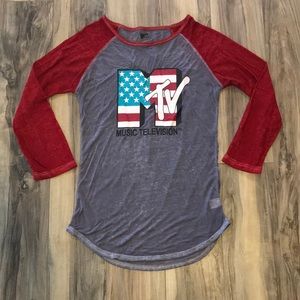 NWOT MTV Baseball Shirt 👕